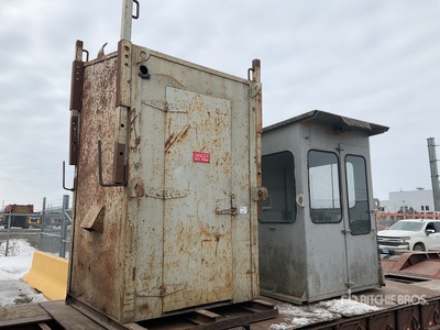 1965 Hewitt-Robins Portable T/A Jaw Crusher