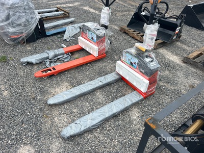 2025 STARVOX WT-QD-Q2 4400 lb Electric Pallet Jack (Unused)