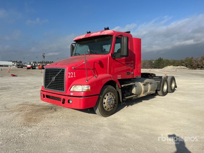 2012 Volvo VNM CNG 6x4 Tracteur Routier