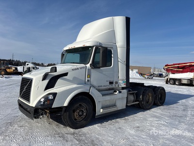 2016 Volvo VNL 6x4 T/A Day Cab Truck Tractor