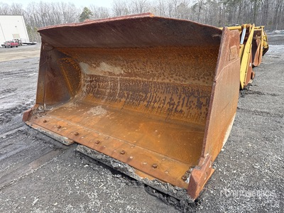 122 in General Purpose Wheel Loader Bucket - Fits Cat