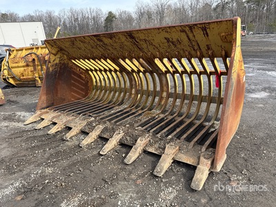 126 in Skeleton Wheel Loader Bucket
