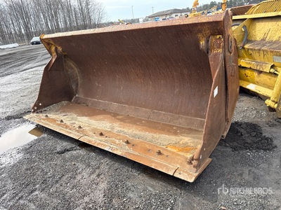 115 in Multi-Purpose Wheel Loader Bucket - Fits Cat