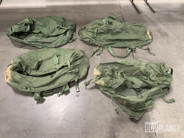 (94) Duffel Bags