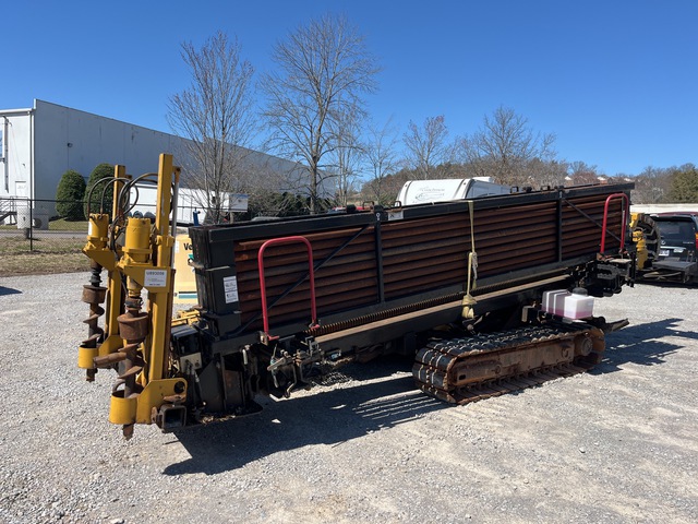 2000 Vermeer Navigator D33X44 Directional Drill