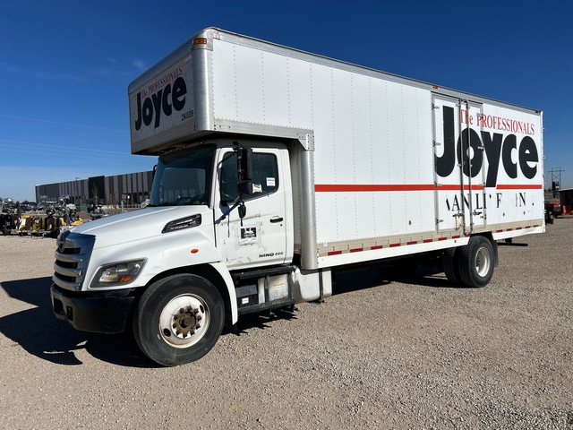 2016 Hino 338 4x2 Van Truck