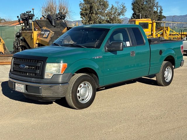 2014 Ford F-150 XL 4x2 Extended Cab Pickup