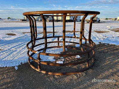 Custom Built Round Bale 家畜用フィーダー (Unused)