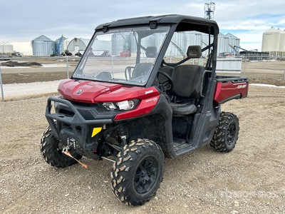 2024 Can-Am Defender XT 4x4 Side By Side