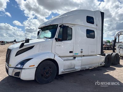 2019 Volvo VNL860 6x4 Tracteur Routier Couchette