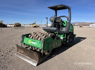 Hamm 2420 Smooth Drum Compactor