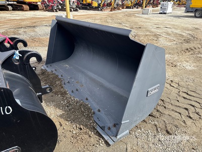 Strickland 90E1607-0913 96 in Q/C General Purpose Wheel Loader Bucket (Unused)