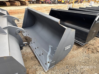 Strickland 90E1607-0913 96 in Q/C General Purpose Wheel Loader Bucket (Unused)