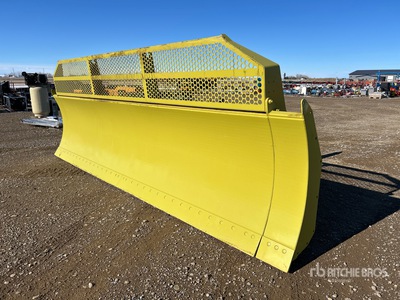 Degelman 7900 18 ft 6 Way Tractor schuifblad