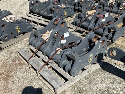 Strickland 92F0897-0913 Enganche rapido para pala cargadora (Unused)