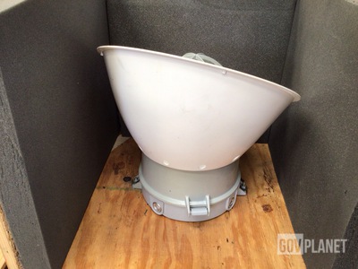 8547477-10 High Pressure Luminaire