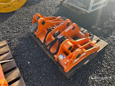 Paladin 92F0897-0913 44 in Wheel Loader Quick Coupler - Fits Hitachi ZW140/150 (Unused)