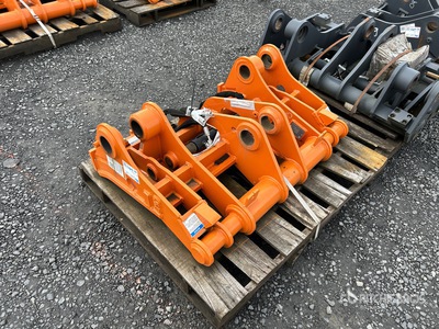 Paladin 92F0897-0913 44 in Wheel Loader Quick Coupler - Fits Hitachi ZW140/150 (Unused)