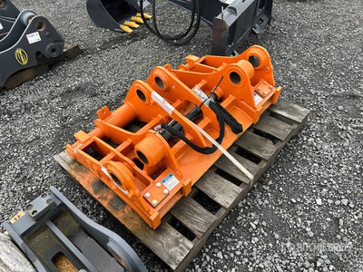 Paladin 92F0897-0913 44 in Wheel Loader Quick Coupler - Fits Hitachi ZW140/150 (Unused)