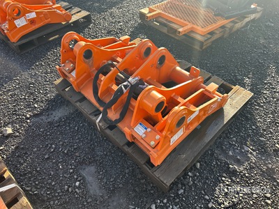 Paladin 92F0897-0913 44 in Wheel Loader Quick Coupler - Fits Hitachi ZW140/150 (Unused)