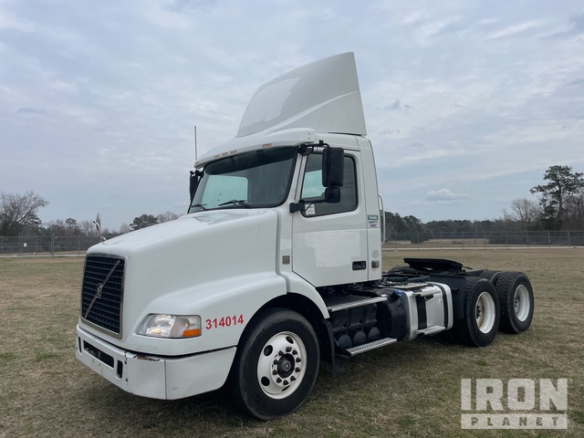 2014 VOLVO