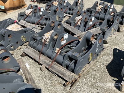 Strickland 92F0897-0913 Enganche rapido para pala cargadora (Unused)