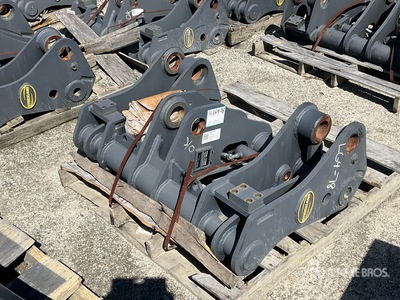 Strickland 92F0897-0913 Enganche rapido para pala cargadora (Unused)