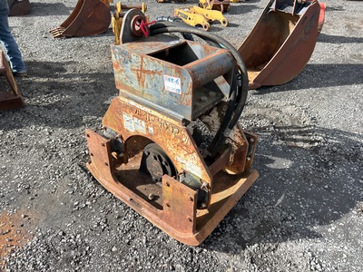 Stanley 26.5 in Vibratory Plate Compactor Attachment - Fits 200 Size