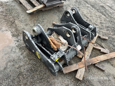 Strickland 92F0897-0913 Wheel Loader Quick Coupler (Unused)