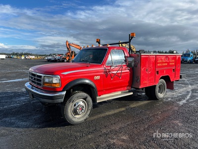 1993 Ford F-350 XLT 4x4 ユーティリティトラック