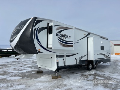2015 Big Horn 3160EL 35 ft T/A Remorque récréative
