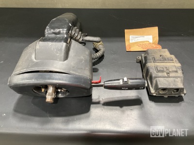 (1) Anti-Lock Brake Control, (1) Lampholder & Assorted Items