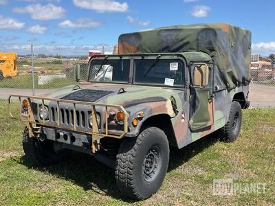 2007 AM General M1097R1 HMMWV 2 Door Soft Top w/Truck Body