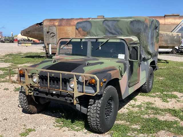 2007 AM General M1097R1 HMMWV 2 Door Soft Top w/Truck Body