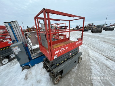 2017 Skyjack SJIII3219 Electric Scissor Lift