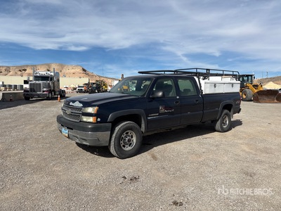 2005 Chevrolet Silverado 2500 HD 4x4 Crew Cab Pick-up