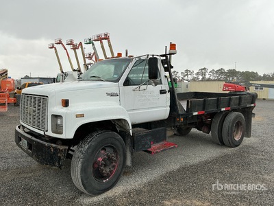 1995 GMC C7500 4x2 Camion à Plateau