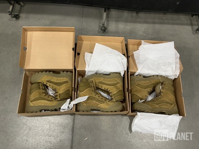 (55) Pairs of Men's Boots