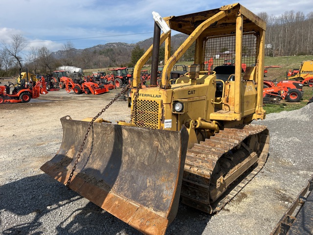 1979 Cat D3 Crawler Dozer (Inoperable)