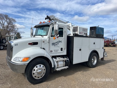 2020 Peterbilt 337 4x2 Camion de service