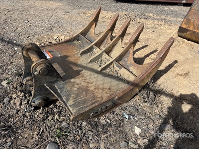 47 in Rastrello per escavatore - Fits John Deere 135G