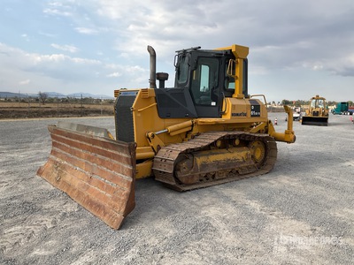 2014 Komatsu D61EX-15E0 Tractor sobre Orugas / Crawler Dozer