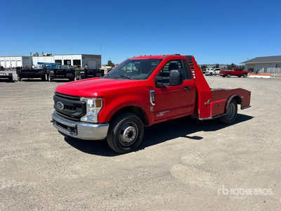 2021 Ford F-350 XL 4x2 Flatbed Truck
