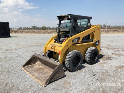 2005 Cat 236B Minicargador / Skid Steer Loader