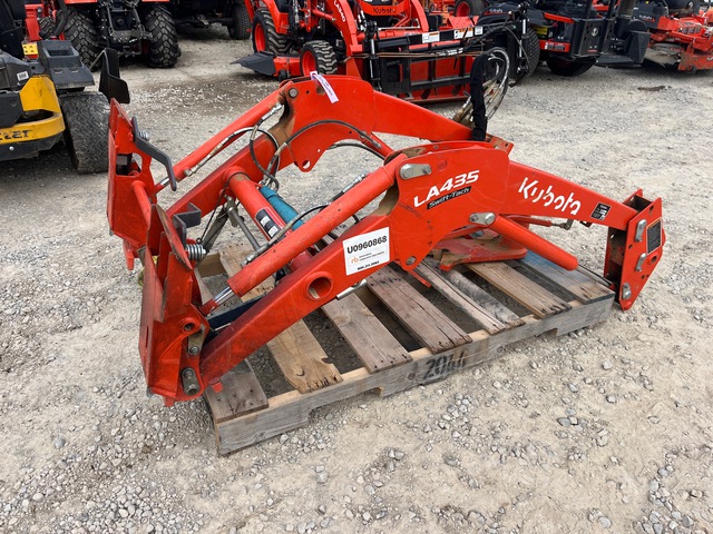 Kubota LA435 Front Loader Attachment