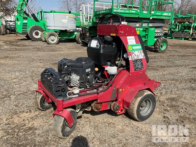 Toro 29521 Ride-On 芝生エアレーター