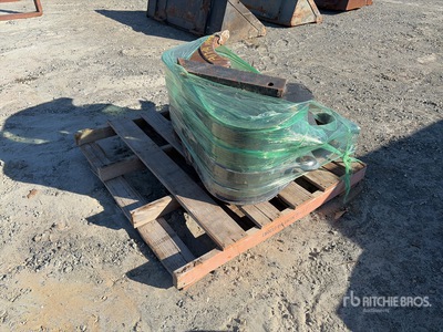 Quantity of (4) Pallets of Excavator Bucket