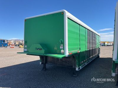 2005 Hackney 16 Bay S/A Beverage Trailer