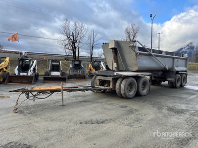 2016 Langfab 27 ft Quad/A エンドダンプトレーラー