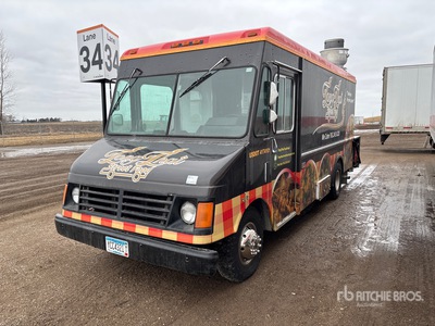 1996 Chevrolet P30 4x2 Food Concession Truck